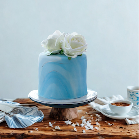 6" Cake - 3 Layer - Fondant covered cake